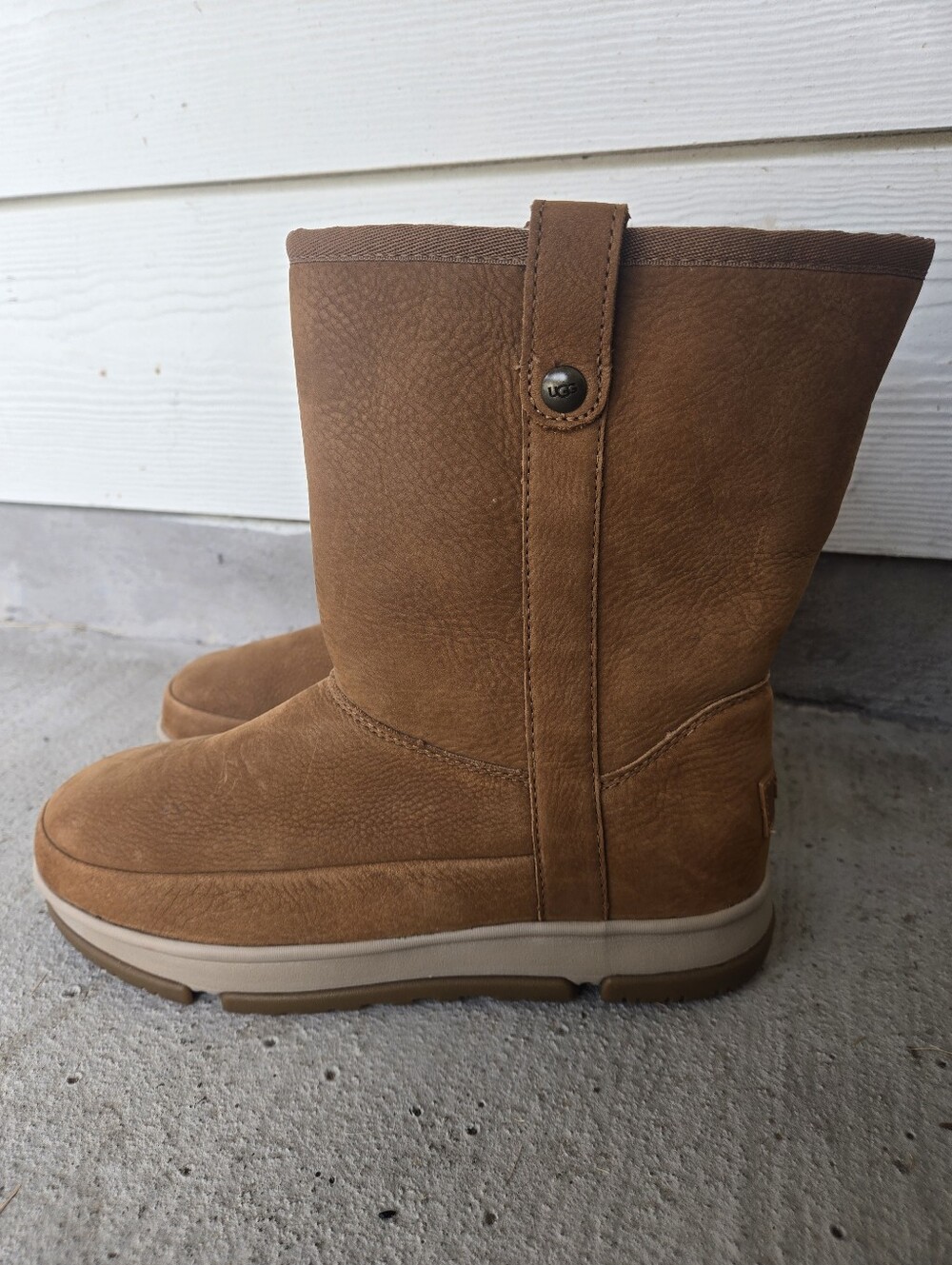 UGG Classic‎ Weather Short Chestnut Boots Womens New No Box